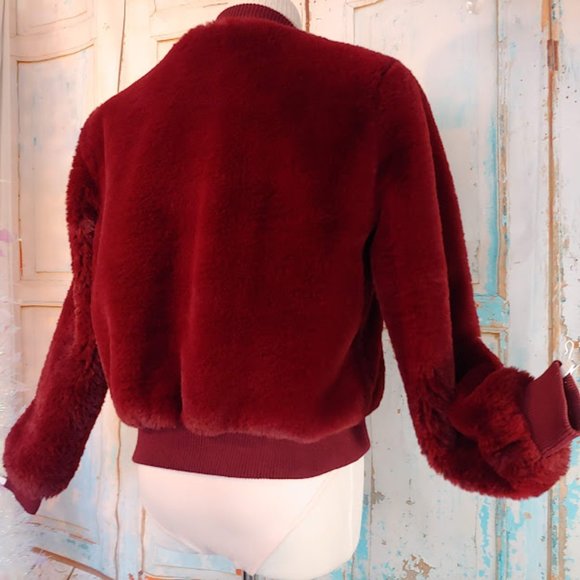 Forever21 soft plush teddy crew neck zip up jacket/size S /beautiful burgundy - Picture 8 of 10